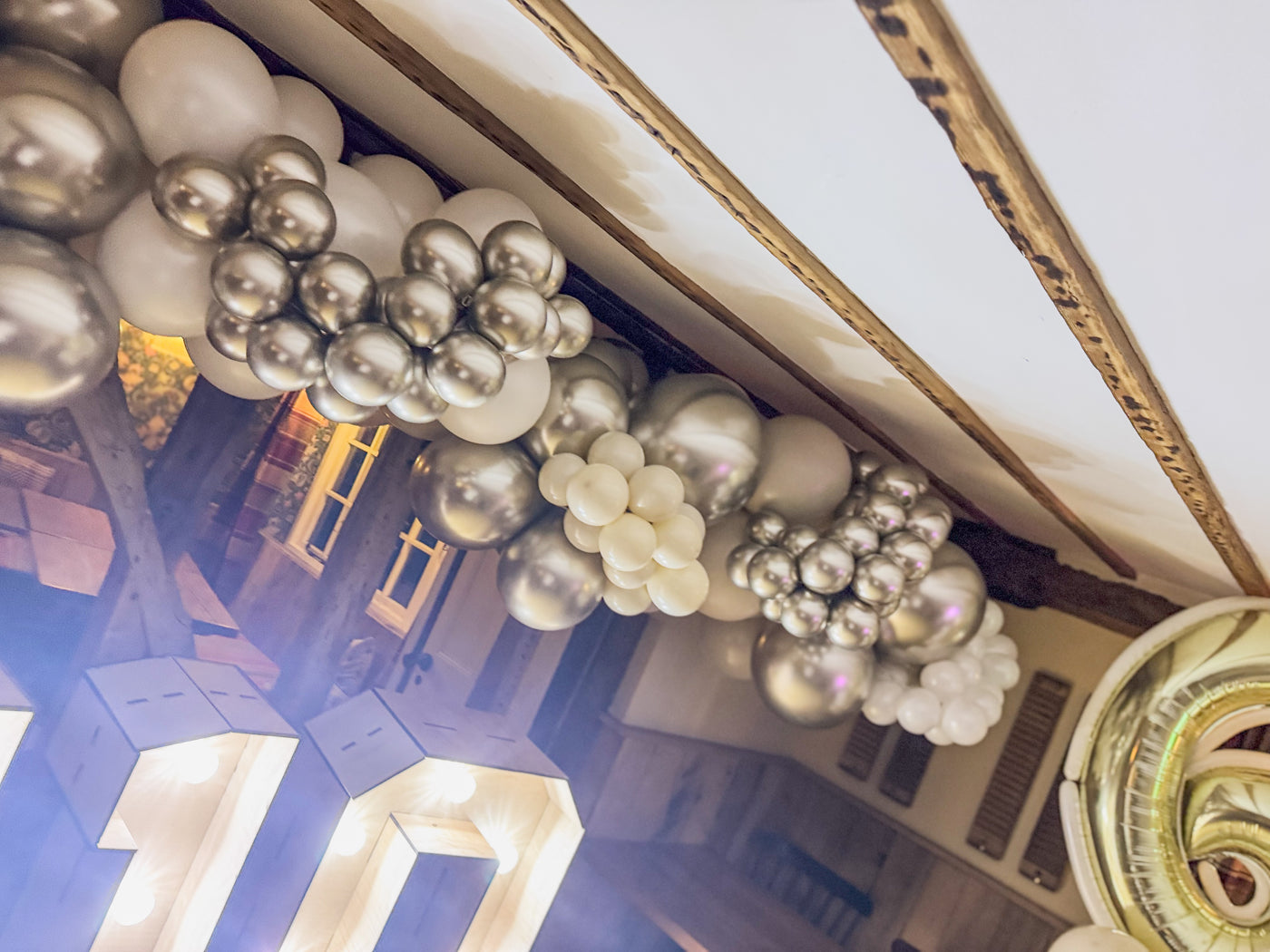 Balloon Décor Around LED Light-Up Rustic Numbers & Letters! 🎈✨