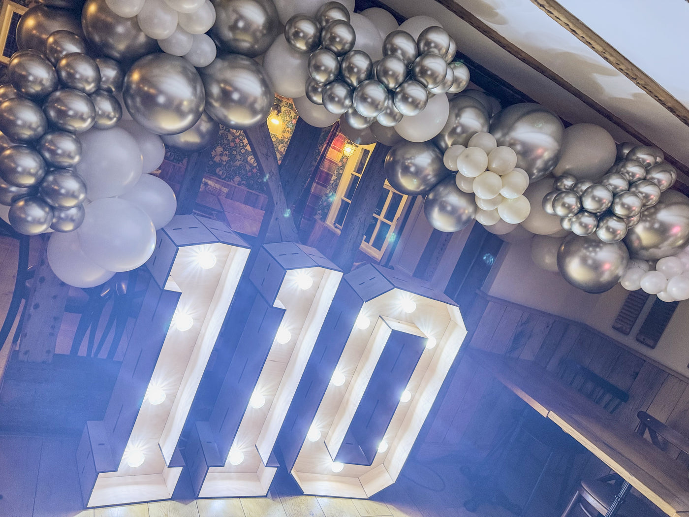 Balloon Décor Around LED Light-Up Rustic Numbers & Letters! 🎈✨