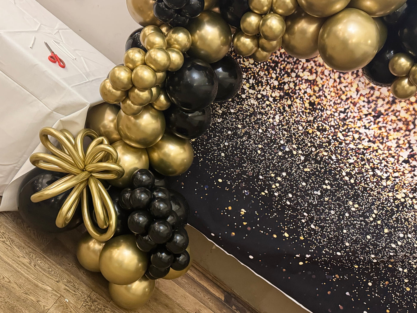 Side Panel Balloon Decor – A Stunning Backdrop Enhancement! 🎈✨